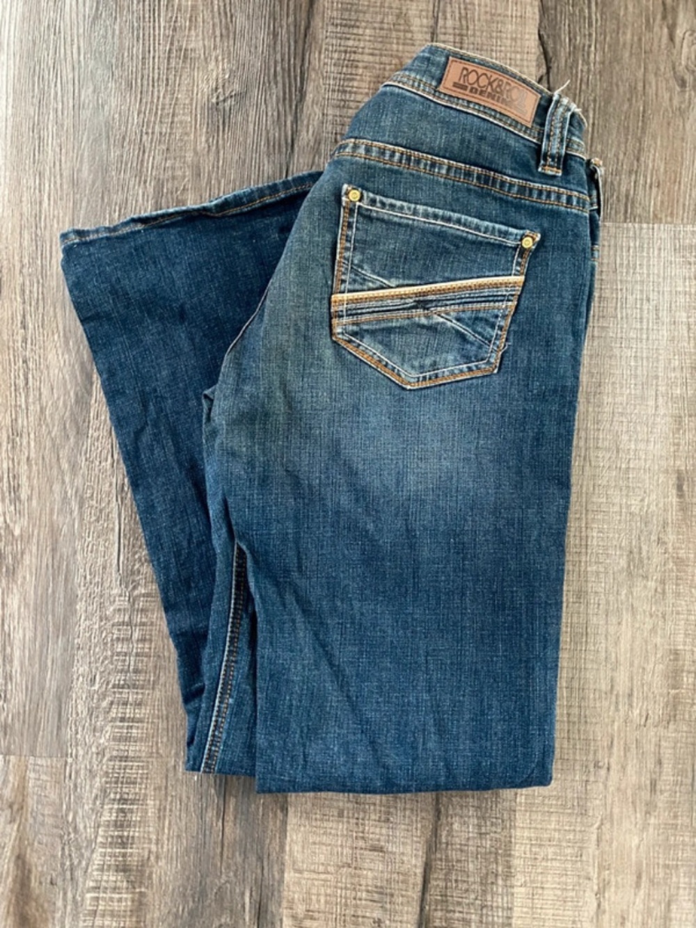 Women’s Rock and Roll cowgirl jeans 30x32